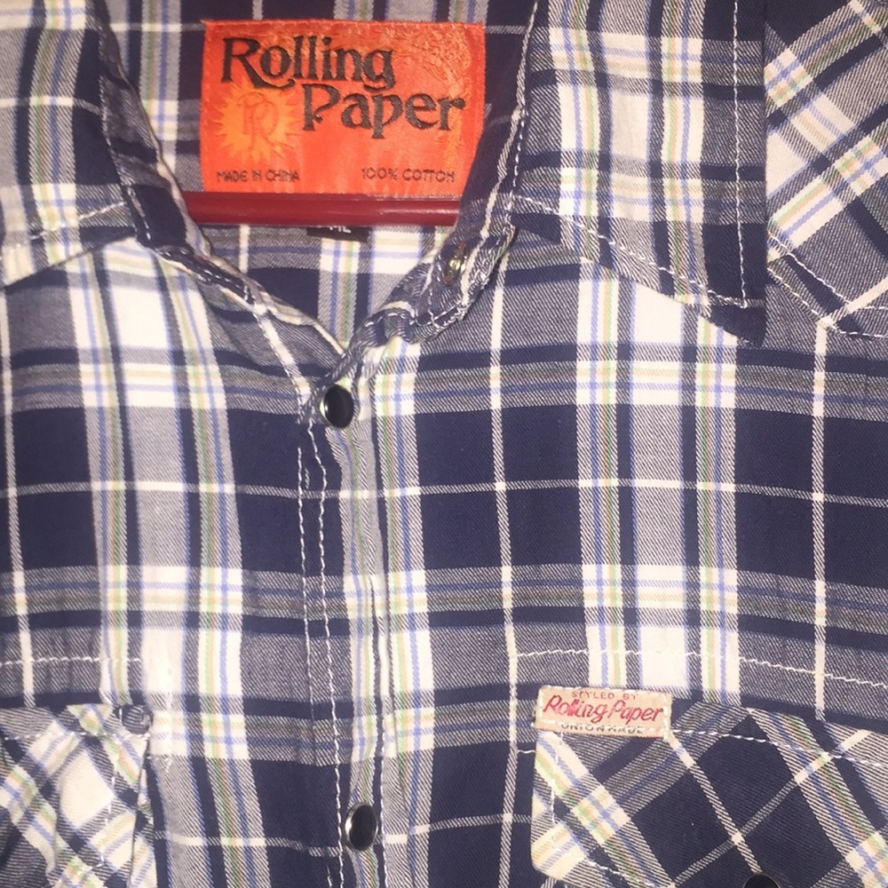 Plaid men’s button down shirt - Picture 2 of 2